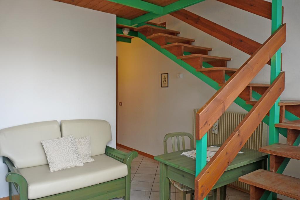 Hotel La Rosa Тельо Экстерьер фото